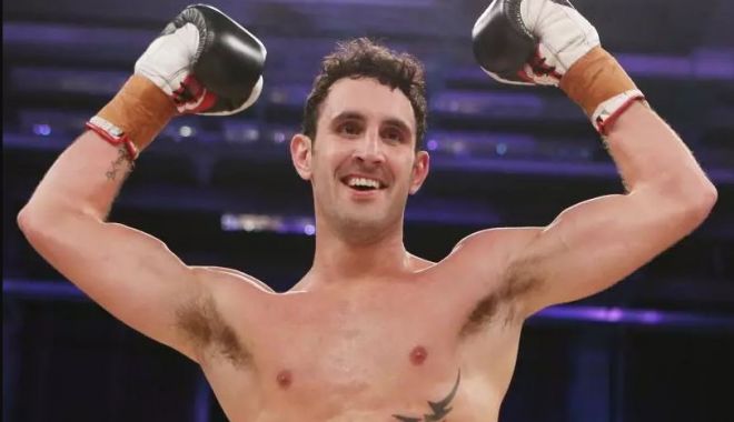 La cine a ajuns inima lui Scott Westgarth, boxerul mort la 31 de ani, care și-a donat organele - scottwestgarth-1522762504.jpg