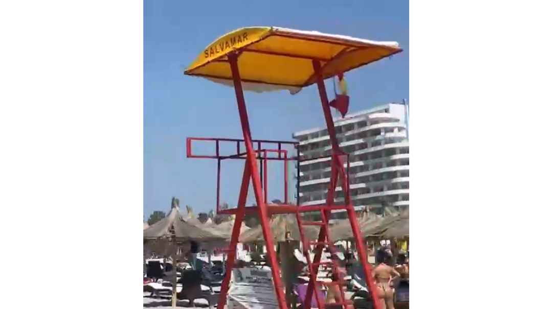 Turist amendat de jandarmii constănțeni pe plaja Venus, pentru că a ignorat steagul roșu - screenshot-20250822-135027-1755859911.png