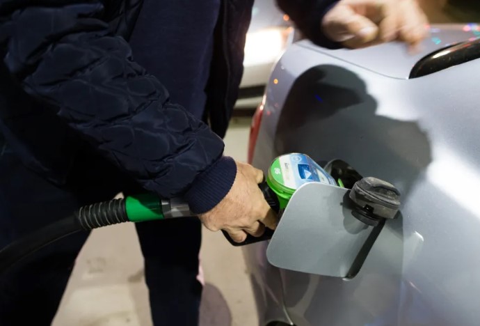 Carburanți în creștere. Benzină, motorină și GPL mai scumpe de luni, 6 aprilie 2026