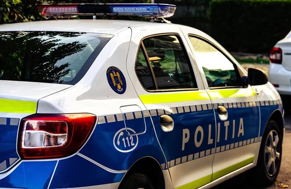 Anchetă după un incident violent în familie. Bărbatul și-a amenințat soția și a provocat un incendiu