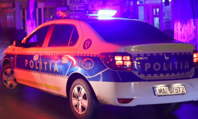 Femeie răpită și agresată de fostul concubin într-o casă părăsită: intervenție în forță a polițiștilor