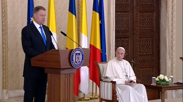 Iohannis, discurs rostit în prezența Papei - screenshot1196236200-1559307124.jpg