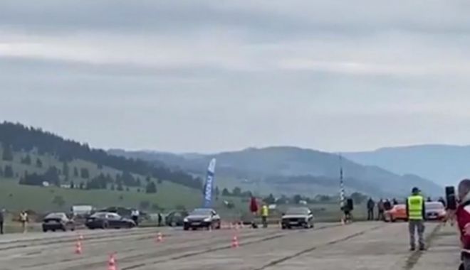 Spectator în scaun cu rotile, lovit de o maşină la un raliu din Vatra Dornei - screenshot20220925203016-1664127050.jpg