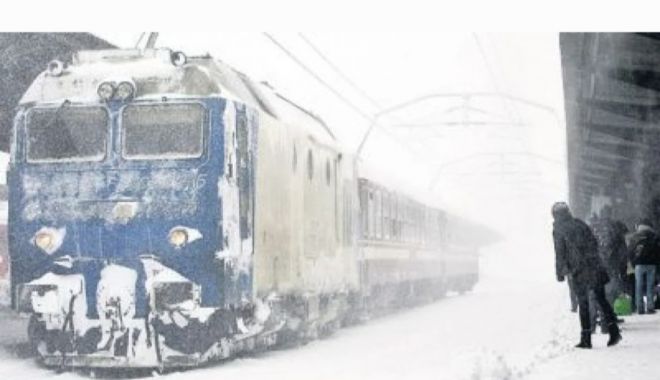 Circulaţie în condiţii de iarnă, pe liniile ferate! "Personalul CFR SA este activat şi intervine operativ"
