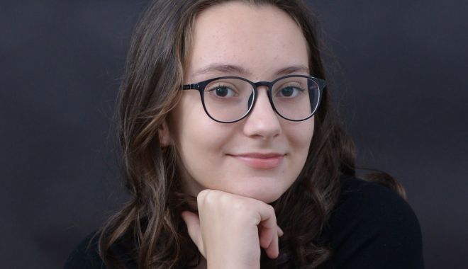 Maria Giurgiu, elevă în Eforie Sud, scriitoare la 13 ani - scriitoarela13ani-1576881652.jpg
