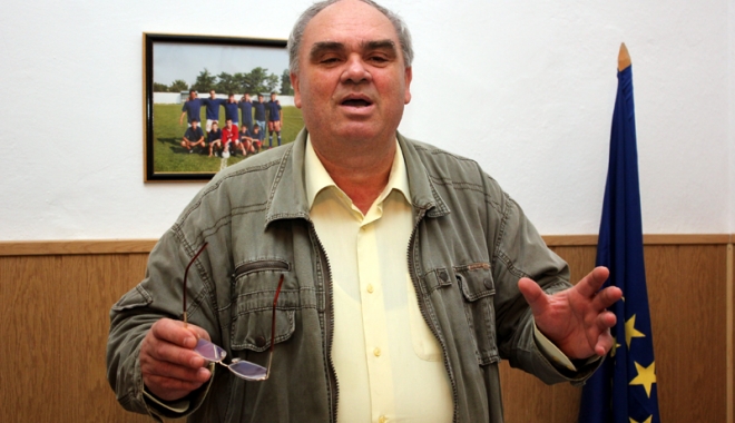 Ovidiu Dunăreanu, nominalizat pentru Premiile Uniunii Scriitorilor din România pe anul 2015 - scriitorulovidiudunareanu-1463921505.jpg