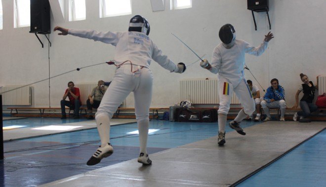 Nistor Gleb, vicecampion național la scrimă - scrima18-1351195234.jpg