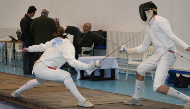 Scrimerii de la CS Farul și CSS 1, asalturi de decembrie - scrima3-1323814485.jpg