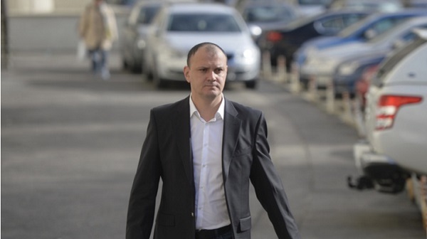 Tribunalul Prahova respinge cererea lui Sebastian Ghiță de revocare a măsurii arestării preventiv - sebastianghita1-1535460147.jpg