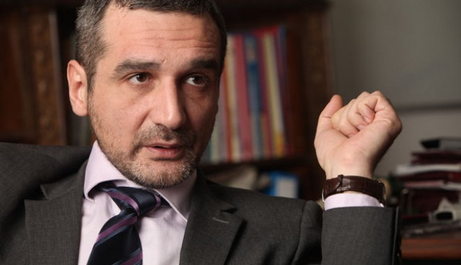 Lăzăroiu: Tăierile salariale ar putea să nu fie recuperate nici în 2012 - sebastianlazaroiu1-1313654652.jpg