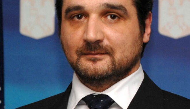 Sebastian Lăzăroiu spune că o colaborare cu PNL nu este posibilă - sebi-1315158002.jpg