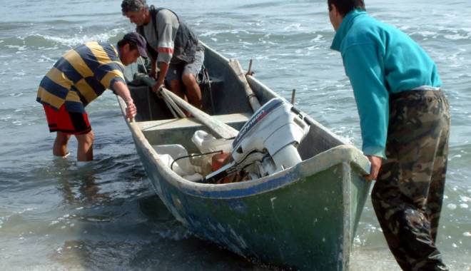 Se caută soluții pentru dezvoltarea pescuitului  la Marea Neagră - secautasolutii-1447696293.jpg