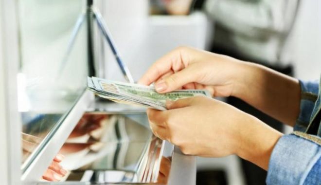 Se caută soluţii pentru amânarea ratelor la bănci - secautasolutiisursafanatik-1602160427.jpg