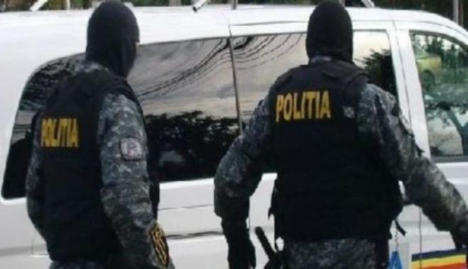 Și-a sechestrat și torturat tatăl după ce s-a drogat cu otravă pentru șobolani - sechestru-1640187942.jpg