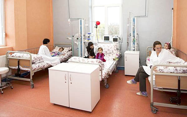 Un spital va suspenda activitatea secției de pediatrie pentru că singurul medic intră în concediu - sectie-1544090163.jpg