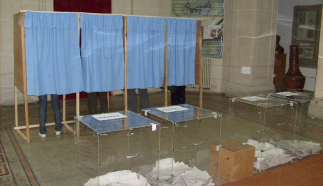 USL Constanța cere înființarea a 100 de secții de votare pe litoral - sectiidevotare-1342541403.jpg
