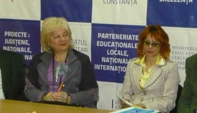 Taxe mai mici la școlile private constănțene - sedinta-1323381611.jpg