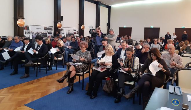 Liberalii din Constanța au votat împotriva majorării tichetelor din Programul 