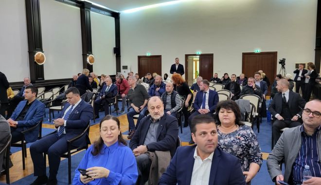 Consiliul Local al municipiului Constanța s-a reunit în ședință, în format fizic, după trei ani și jumătate - sedinta-3-1709218237.jpg