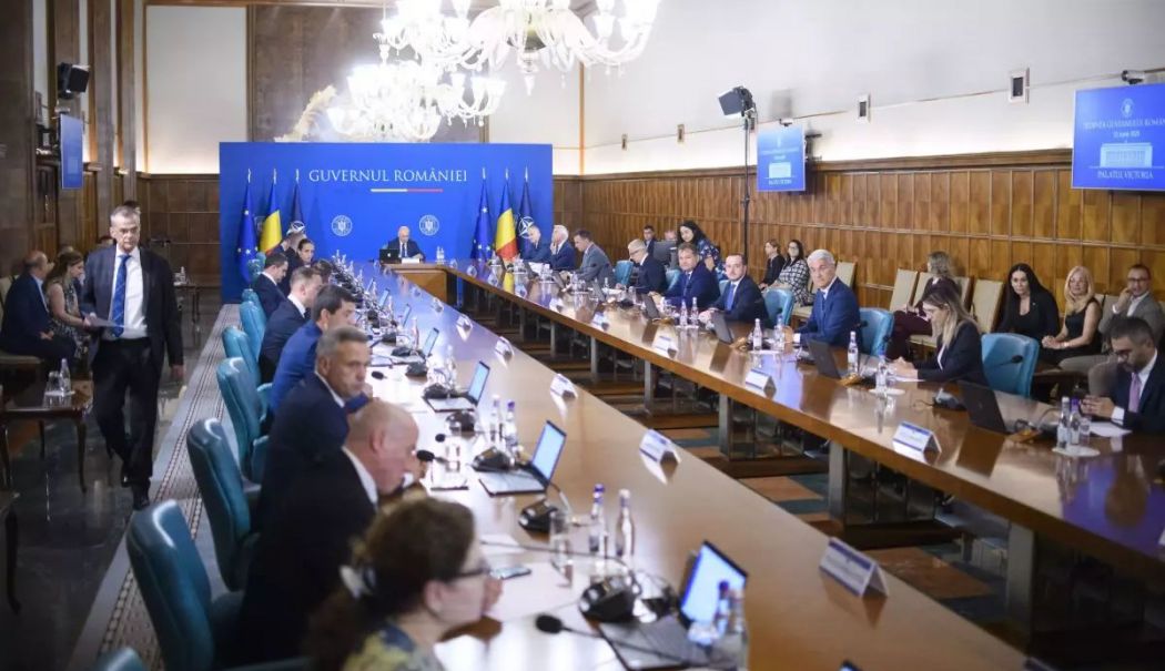 Modificări la Pachetul II. Vârsta de pensionare a magistraţilor va crește - sedinta-g-1756200116.jpg