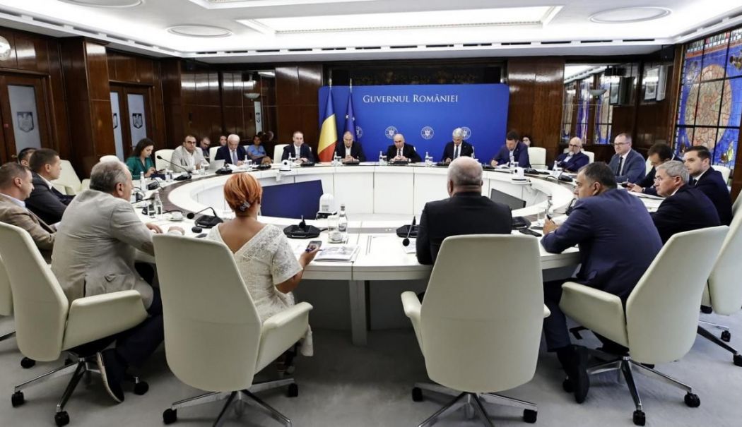 Coaliția pregătește un adevărat cutremur. Multe orașe vor deveni comune - sedinta-guv-1759390830.jpg