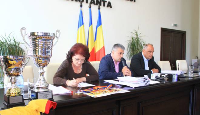 CJC ia la bani mărunți RAJDP.  