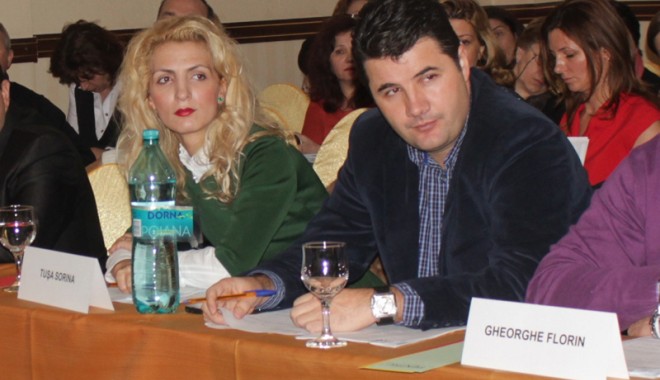 Consilierii locali PDL reclamă neregulile din Consiliul Local Constanța - sedintaconsiliujudetean2-1361200627.jpg