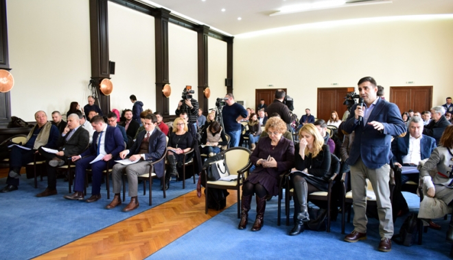 Consilierii locali constănțeni se reunesc în ședință. Câți bani vor fi alocați HC Dobrogea Sud - sedintaconsiliullocal9-1496075631.jpg