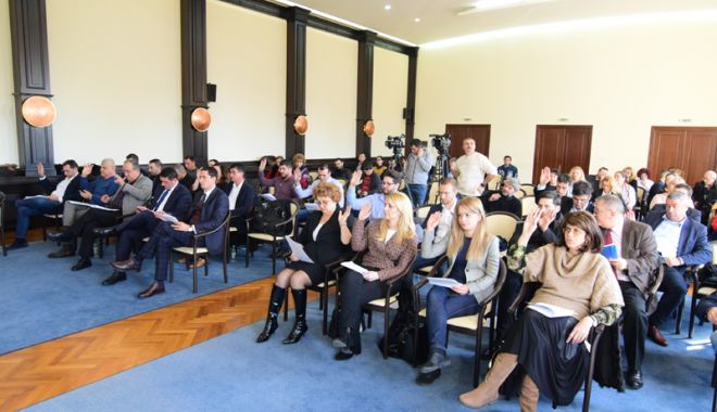Consilierii locali, convocați de primarul Făgădău  la ședință.  Ce se votează - sedintaconsiliullocalconstanta12-1520780467.jpg