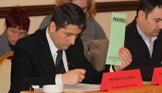 Primăria Constanța împrumută 37 milioane de euro pentru… asfalt - sedintaconsiliulocal12-1332773281.jpg