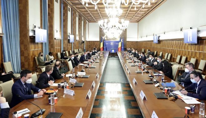Guvernul a aprobat acordarea unor cantităţi de produse pentru sprijinirea echipei de căutare-salvare RO-USAR