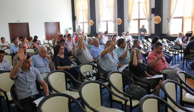 Ședință ordinară a Consiliului Județean - sedintaordinara12-1425818144.jpg