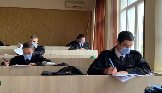 Ședințe gratuite de pregătire la matematică pentru bacalaureat și admiterea la Academia Navală „Mircea cel Bătrân” - sedinteonlineacademie-1609846222.jpg