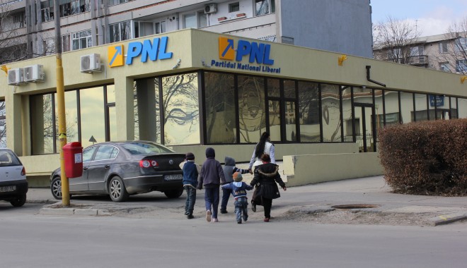 Cât te costă să fii membru de partid la Constanța - sediupnl2-1347342561.jpg