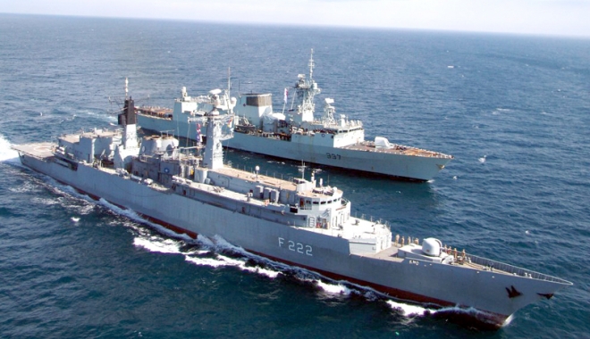 Șefii Marinei Române și Bulgare, în discuții despre dezvoltarea cooperării militare - sefii-1495558672.jpg
