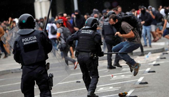 Șeful guvernului regional catalan cere încetarea imediată a violențelor - seful-1571343167.jpg