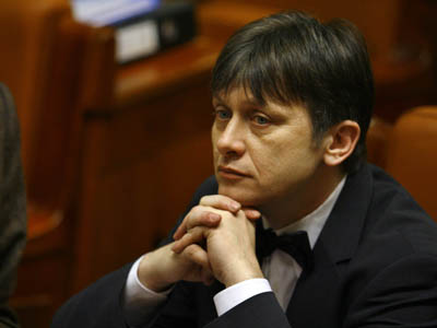 Ce a făcut Crin Antonescu  la Constanța - sefulpnlcrinantonescu-1324720250.jpg