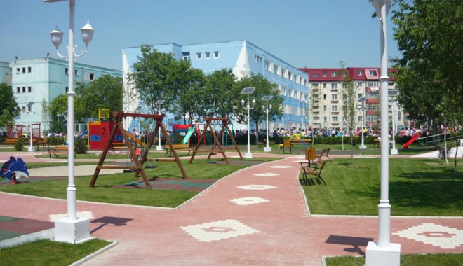 Mâine se inaugurează noul parc din Năvodari - seinaugureaza-1412770836.jpg