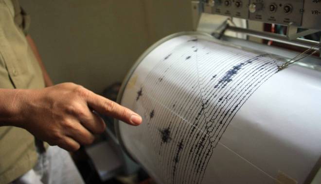 A fost cutremur! - seismograf1091031-1437491513.jpg