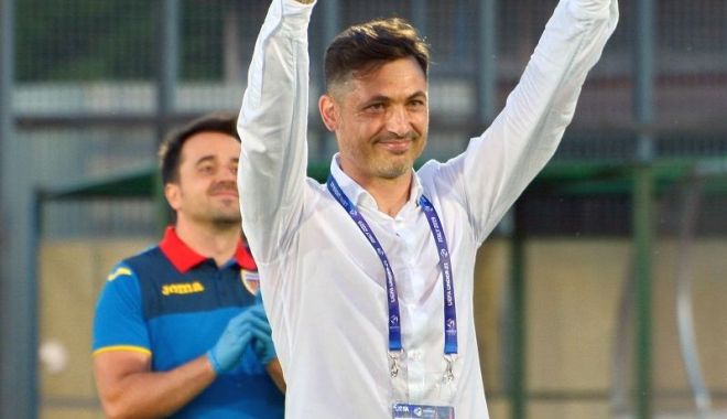 Selecționerul  Mirel Rădoi, avertizat de Mircea Lucescu înaintea barajului cu Islanda - selectionerul-1592840607.jpg