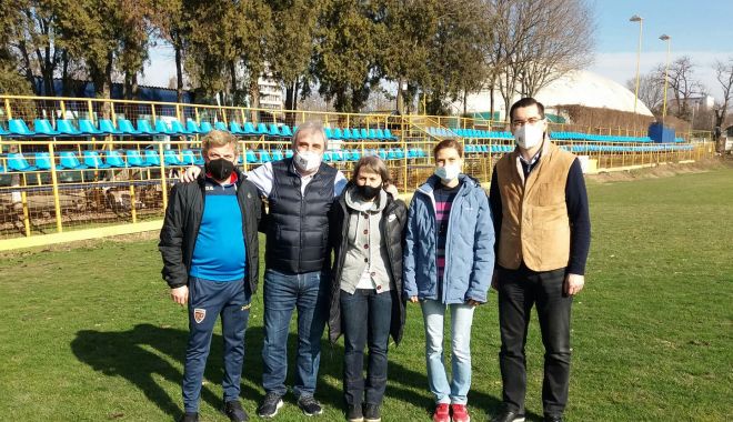 Răzvan Burleanu, vizită în fieful celor de la Selena Constanţa - selenavizita-1612549589.jpg