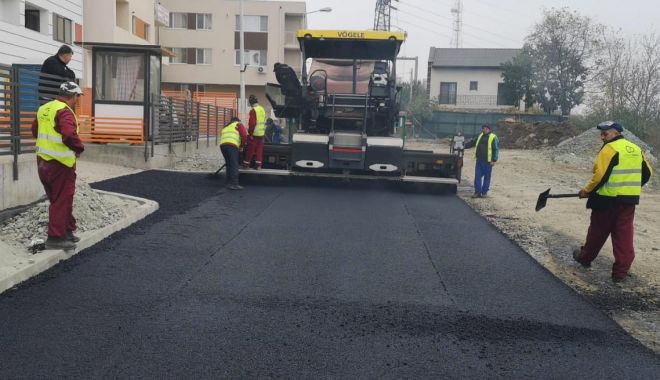 Lucrări de asfaltare, la Constanța - selucreaza-1574286212.jpg