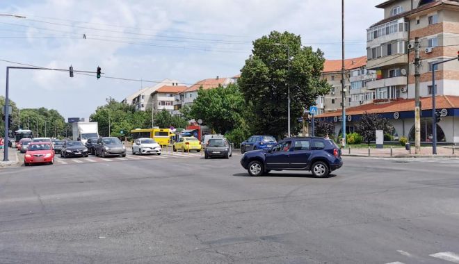 Atenție, șoferi! Semafoarele de la Delfinariu nu vor funcţiona marţi, 6 iulie - semafoare1-1625482372.jpg