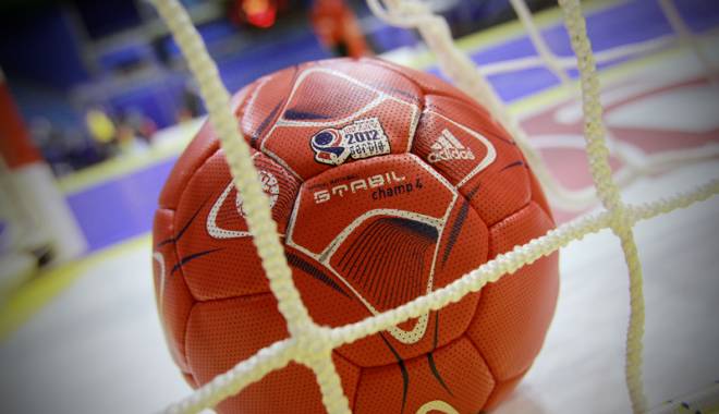 Handbal feminin: CSU Neptun, prima victorie din noul sezon competițional - semai1442252873-1445102646.jpg