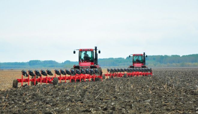Seminţele româneşti şi însămânţarea târzie, soluţia pentru agricultura dobrogeană - semanareacultruilortoamnasursara-1603992222.jpg