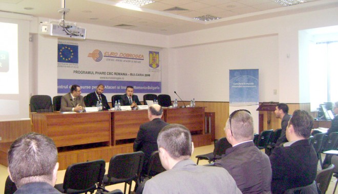 CCINA: Peste 70 de avocați au participat la seminarul despre prevenirea și combaterea spălării banilor - seminarccina-1333903097.jpg