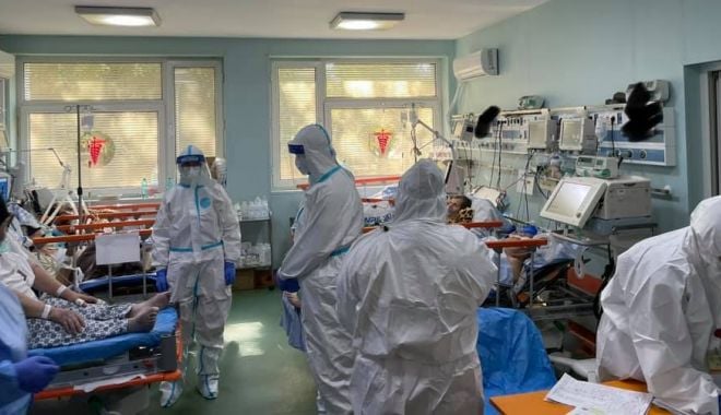 Semnal de alarmă lansat de medici şi asistente. “Armata în alb a rămas în prima linie a luptei cu pandemia!” - semnal-1635234342.jpg