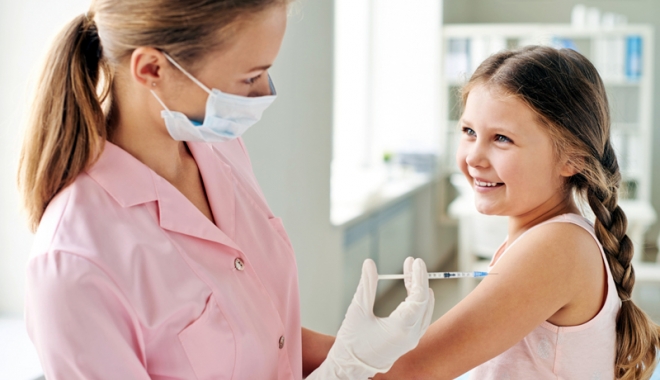 Legea vaccinării, adoptată în plenul Senatului - senatlegeavaccinarii-1508853043.jpg