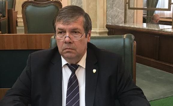 Senatorul Ştefan Mihu, de la PSD, l-a luat la întrebări pe ministrul de Interne - senatorstefanmihu2-1602008333.jpg