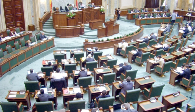 Senat: Lipsa autorizației de securitate la incendiu, marcată prin panouri de avertizare - senatulromaniei-1509465013.jpg